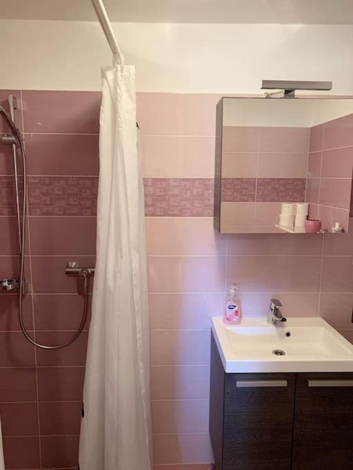 Holiday Apartment Нерезине Экстерьер фото